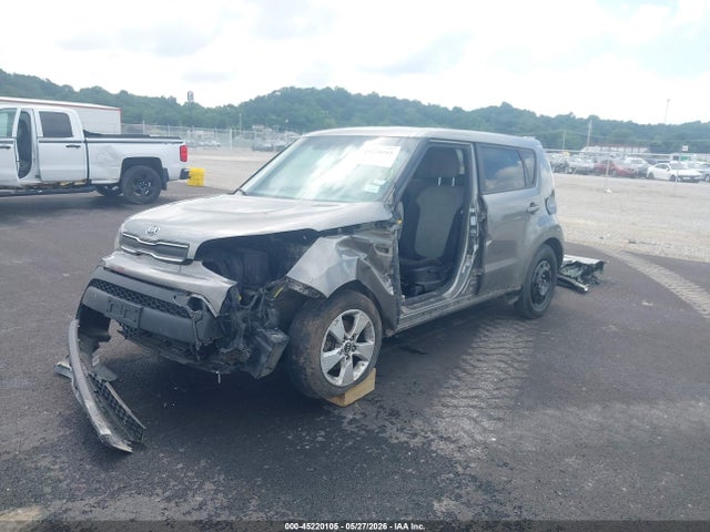 45220105 :رقم المزاد ، KNDJN2A28J7567471 vin ، 2018 Kia Soul مزاد بيع