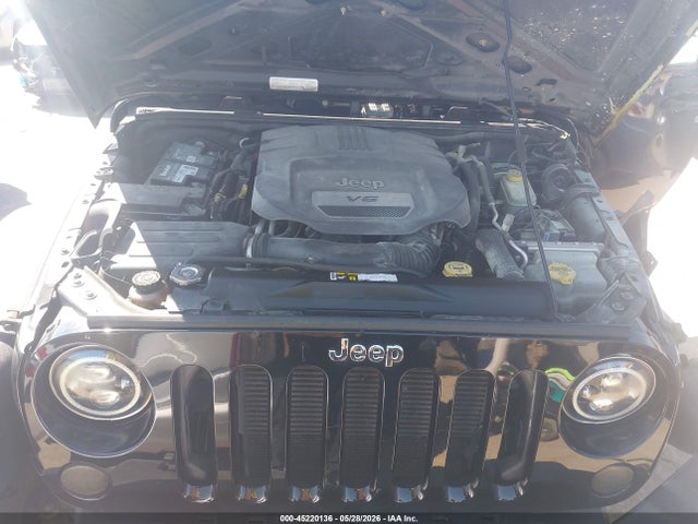 2015 Jeep Wrangler Unlimited Sport მანქანა იყიდება აუქციონზე, vin: 1C4BJWDG9FL742274, აუქციონის ნომერი: 45220136