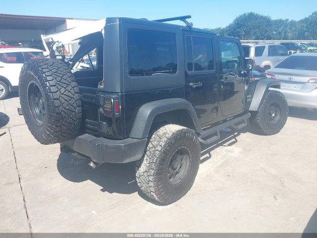 2015 Jeep Wrangler Unlimited Sport მანქანა იყიდება აუქციონზე, vin: 1C4BJWDG9FL742274, აუქციონის ნომერი: 45220136
