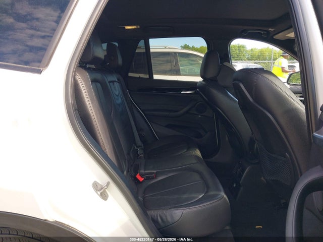 2018 Bmw X1 Xdrive28i მანქანა იყიდება აუქციონზე, vin: WBXHT3C33J5K25134, აუქციონის ნომერი: 45220147