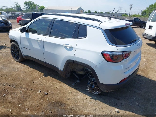 Продаж на аукціоні авто 2022 Jeep Compass Latitude Lux 4x4, vin: 3C4NJDFB8NT126054, номер лоту: 45220187