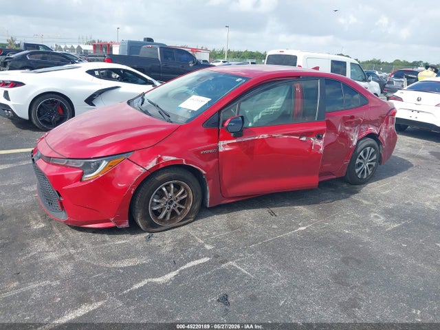 Продажа на аукционе авто 2021 Toyota Corolla Hybrid Le, vin: JTDEAMDE2MJ007421, номер лота: 45220189
