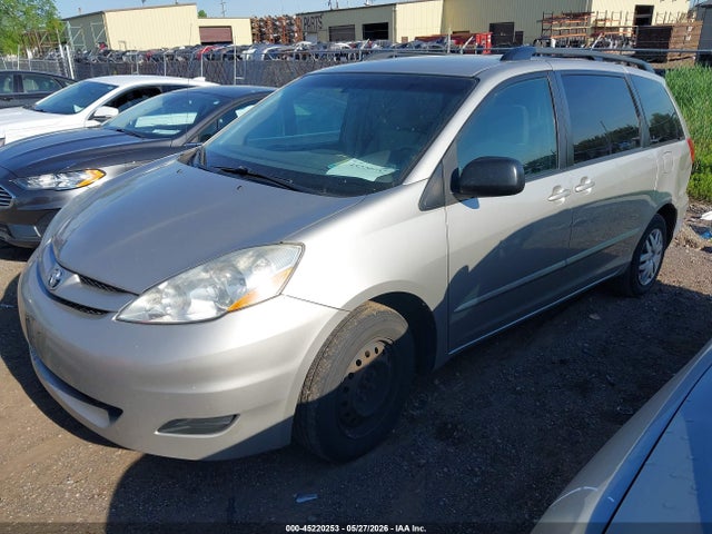 Продажа на аукционе авто 2010 Toyota Sienna Le, vin: 5TDKK4CC4AS317293, номер лота: 45220253