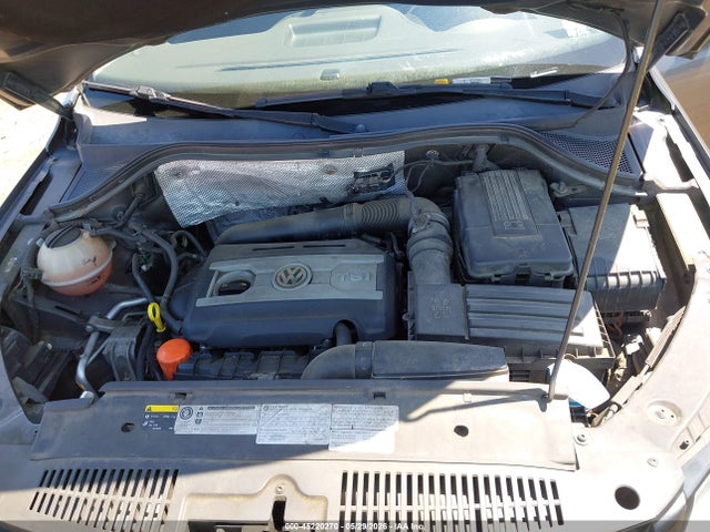 45220270 :رقم المزاد ، WVGBV7AX0FW568636 vin ، 2015 Volkswagen Tiguan S مزاد بيع