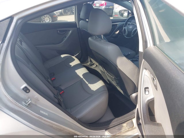 45220334 :رقم المزاد ، KMHDH4AH3FU321890 vin ، 2015 Hyundai Elantra Sport مزاد بيع
