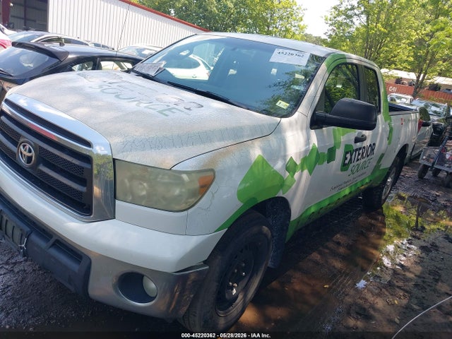45220362 :رقم المزاد ، 5TFRY5F10AX085654 vin ، 2010 Toyota Tundra Grade 5.7l V8 مزاد بيع
