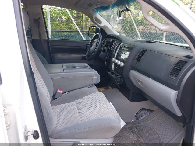 45220362 :رقم المزاد ، 5TFRY5F10AX085654 vin ، 2010 Toyota Tundra Grade 5.7l V8 مزاد بيع
