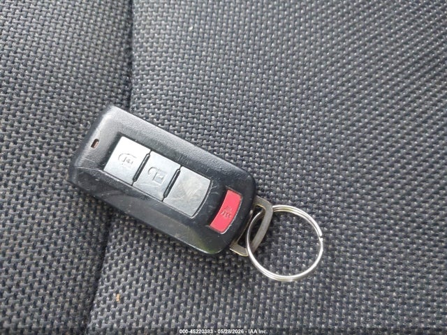 45220383 :رقم المزاد ، JA4JS4AX5AZ012864 vin ، 2010 Mitsubishi Outlander Xls مزاد بيع