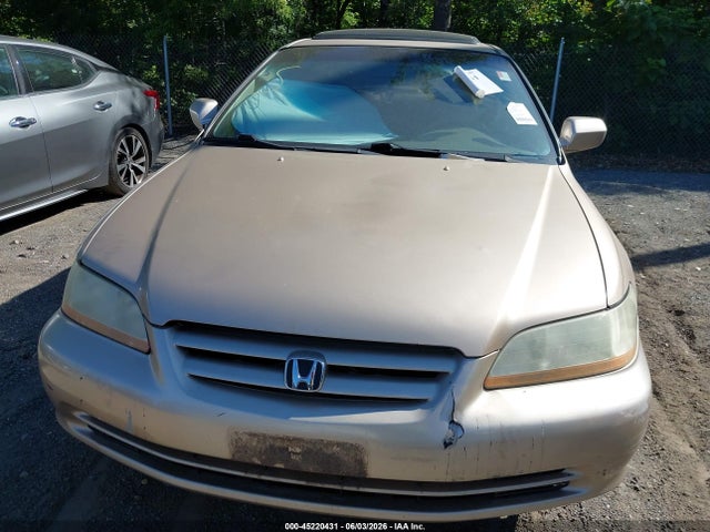 45220431 :رقم المزاد ، 1HGCG165X2A073490 vin ، 2002 Honda Accord 3.0 Ex مزاد بيع