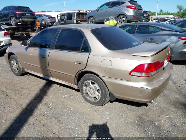 45220431 :رقم المزاد ، 1HGCG165X2A073490 vin ، 2002 Honda Accord 3.0 Ex مزاد بيع