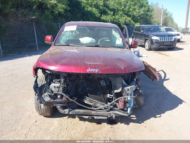 1C4RJFAG1HC689625 Jeep Grand Cherokee Laredo 4x4