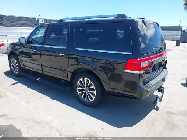 Lincoln Navigator L Select 2017 5LMJJ3HT4HEL03498 Image 3