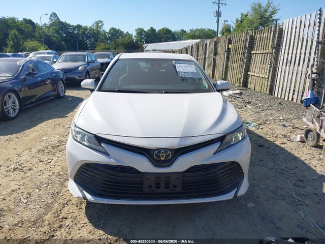 Продажа на аукционе авто 2020 Toyota Camry Le, vin: 4T1C11AK9LU901411, номер лота: 45220534