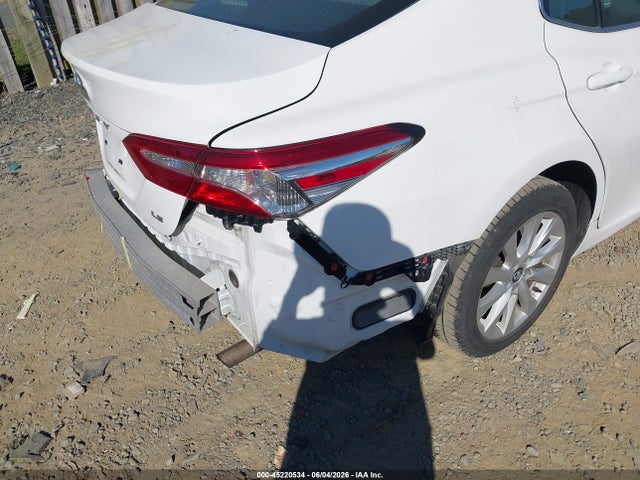 Продажа на аукционе авто 2020 Toyota Camry Le, vin: 4T1C11AK9LU901411, номер лота: 45220534