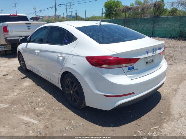 Продажа на аукционе авто 2017 Hyundai Elantra Value Edition, vin: 5NPD84LF7HH132012, номер лота: 45220555