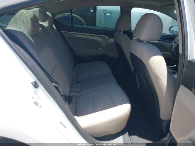 Продажа на аукционе авто 2017 Hyundai Elantra Value Edition, vin: 5NPD84LF7HH132012, номер лота: 45220555