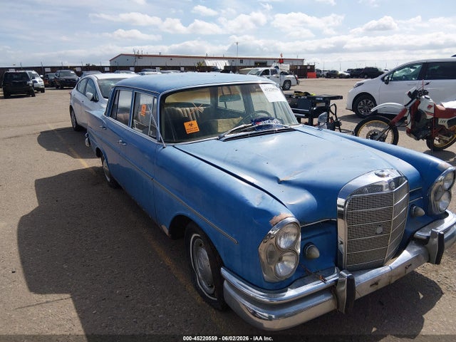 Продаж на аукціоні авто 1963 Mercedes-benz 220, vin: 220S068522, номер лоту: 45220559