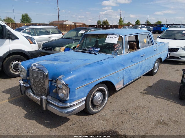 Продаж на аукціоні авто 1963 Mercedes-benz 220, vin: 220S068522, номер лоту: 45220559
