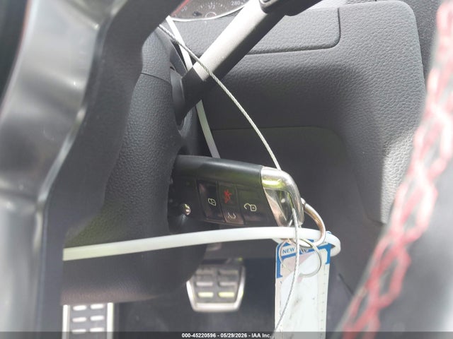 Продажа на аукционе авто 2015 Volkswagen Golf Gti 2.0t S 4-door, vin: 3VW4T7AU6FM091166, номер лота: 45220596