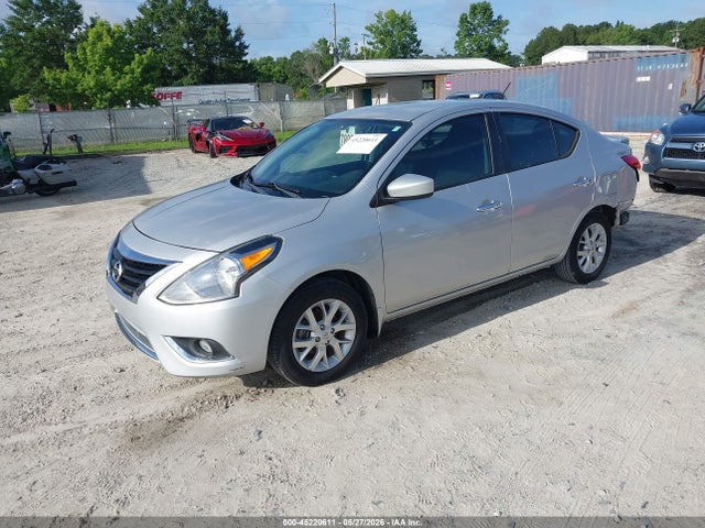 45220611 :رقم المزاد ، 3N1CN7APXJL831869 vin ، 2018 Nissan Versa 1.6 Sv مزاد بيع