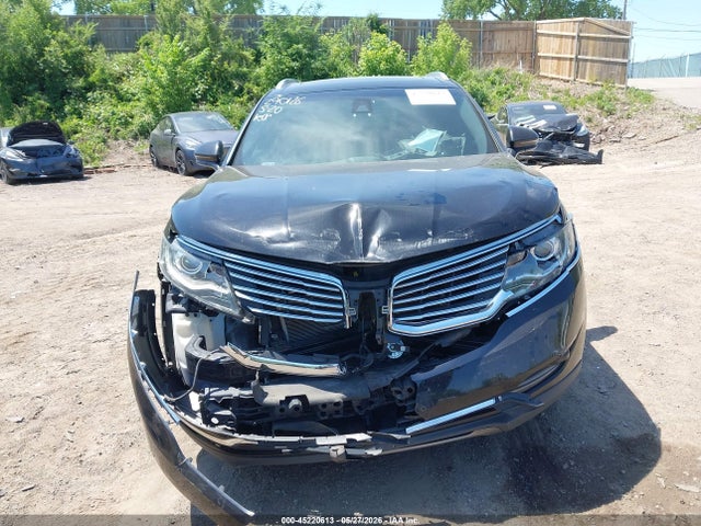Продажа на аукционе авто 2017 Lincoln Mkx Reserve, vin: 2LMPJ8LR1HBL34116, номер лота: 45220613