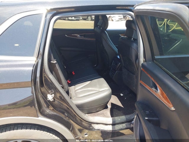 Продажа на аукционе авто 2017 Lincoln Mkx Reserve, vin: 2LMPJ8LR1HBL34116, номер лота: 45220613
