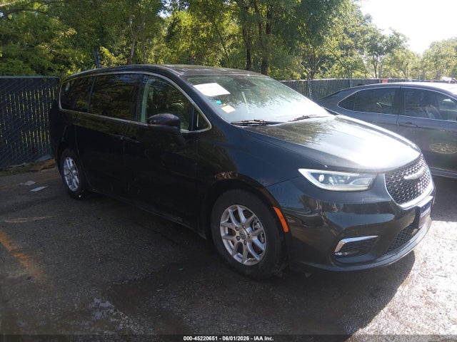45220651 :رقم المزاد ، 2C4RC1BGXPR628078 vin ، 2023 Chrysler Pacifica Touring L مزاد بيع