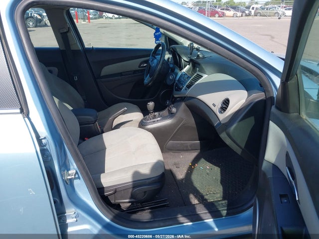 2011 Chevrolet Cruze Eco მანქანა იყიდება აუქციონზე, vin: 1G1PK5S91B7217433, აუქციონის ნომერი: 45220686