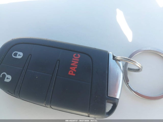 45220727 :رقم المزاد ، 3C4PDDAG2JT450372 vin ، 2018 Dodge Journey Se Awd مزاد بيع