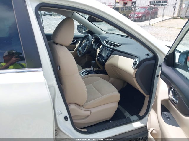 2016 Nissan Rogue Sv მანქანა იყიდება აუქციონზე, vin: KNMAT2MV5GP685059, აუქციონის ნომერი: 45220752
