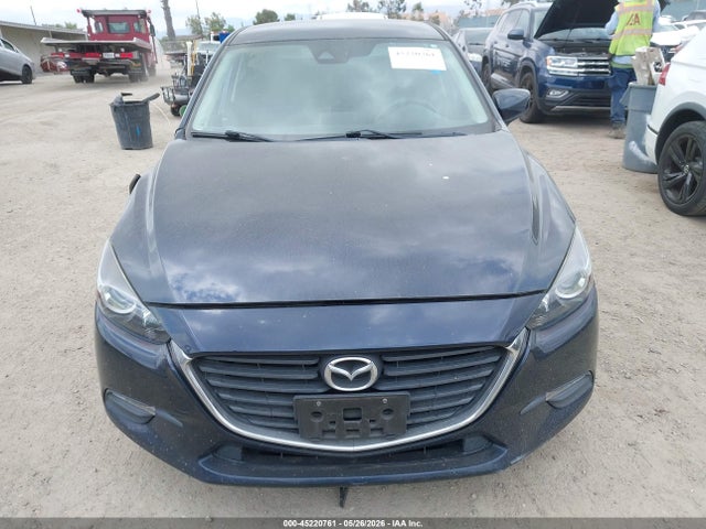 3MZBN1U75JM271686 Mazda Mazda3 Sport