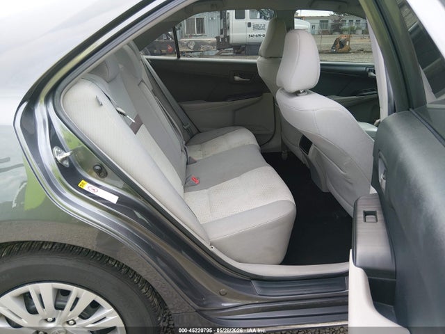2014 Toyota Camry Le მანქანა იყიდება აუქციონზე, vin: 4T1BF1FK8EU325013, აუქციონის ნომერი: 45220795