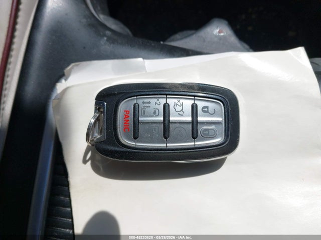 Продажа на аукционе авто 2020 Chrysler Pacifica Limited, vin: 2C4RC1GGXLR101614, номер лота: 45220820
