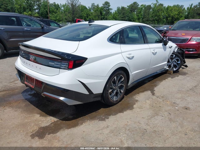 Hyundai SONATA SEL 2025 KMHL64JA7SA514639 Image 4