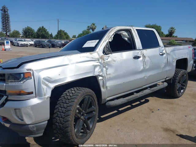 Chevrolet Silverado 1500 2lt 2018 3GCUKRECXJG353345 Image 19