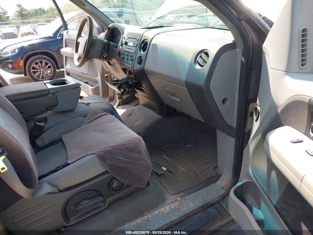 45220879 :رقم المزاد ، 1FTPX12555NB35901 vin ، 2005 Ford F-150 Lariat/xl/xlt مزاد بيع