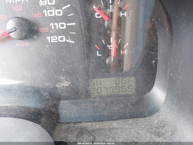 45220879 :رقم المزاد ، 1FTPX12555NB35901 vin ، 2005 Ford F-150 Lariat/xl/xlt مزاد بيع