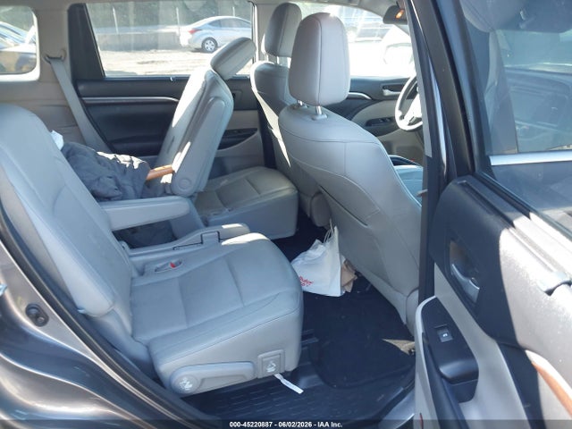 2014 Toyota Highlander Limited Platinum V6 მანქანა იყიდება აუქციონზე, vin: 5TDDKRFH1ES045417, აუქციონის ნომერი: 45220887