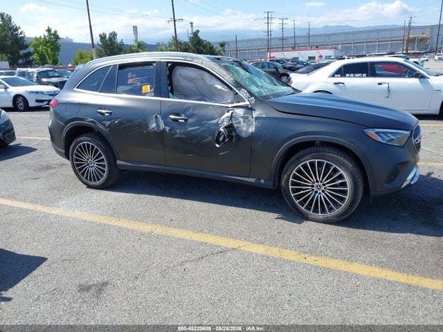 W1NKM4GB1TF518768 Mercedes-Benz GLC 300