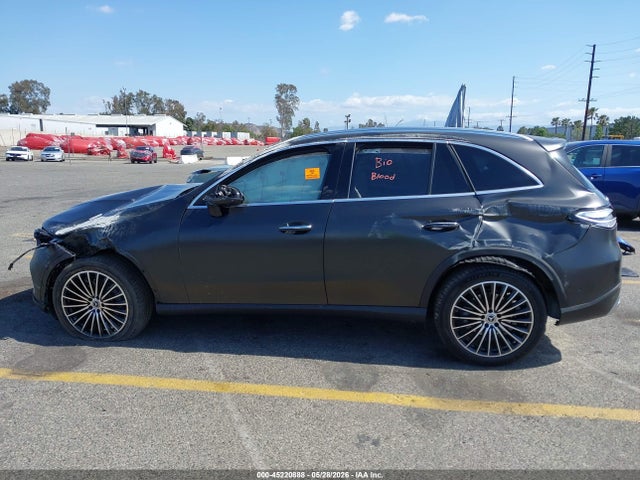 W1NKM4GB1TF518768 Mercedes-Benz GLC 300