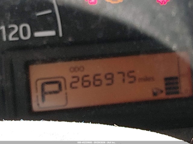 45220900 :رقم المزاد ، 3N6CM0KN2FK718013 vin ، 2015 Nissan Nv200 Sv مزاد بيع