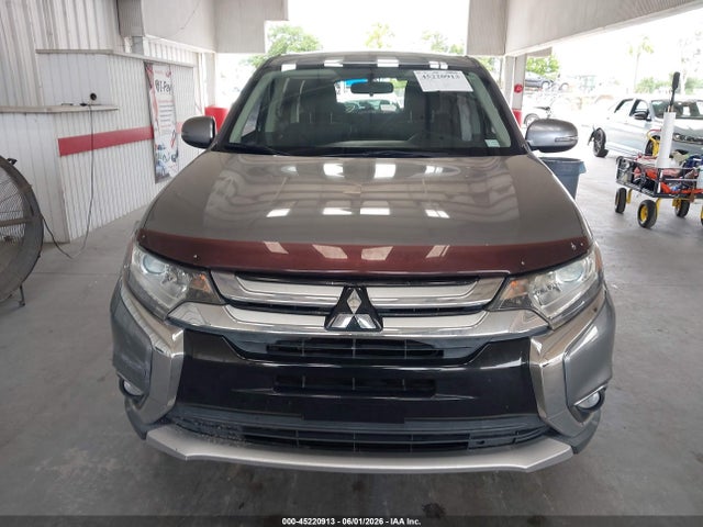 45220913 :رقم المزاد ، JA4AD3A39HZ005668 vin ، 2017 Mitsubishi Outlander Se/sel مزاد بيع