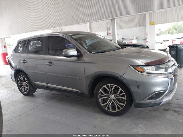 45220913 :رقم المزاد ، JA4AD3A39HZ005668 vin ، 2017 Mitsubishi Outlander Se/sel مزاد بيع