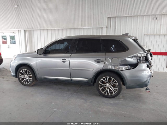 45220913 :رقم المزاد ، JA4AD3A39HZ005668 vin ، 2017 Mitsubishi Outlander Se/sel مزاد بيع