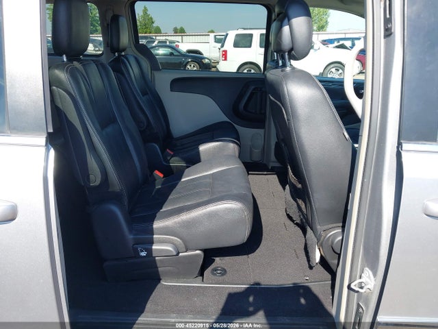 Продаж на аукціоні авто 2016 Chrysler Town & Country Touring, vin: 2C4RC1BG5GR103848, номер лоту: 45220915