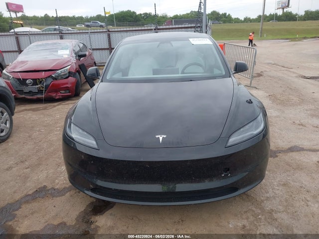 Продажа на аукционе авто 2025 Tesla Model 3 Long Range All-wheel Drive, vin: 5YJ3E1EB0SF935506, номер лота: 45220924