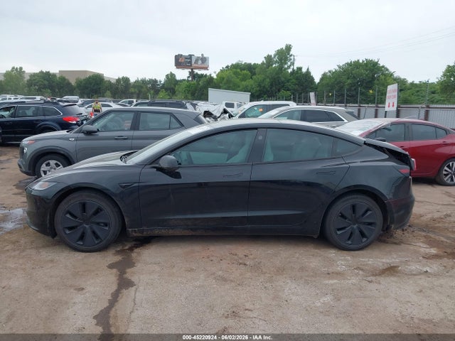 Продажа на аукционе авто 2025 Tesla Model 3 Long Range All-wheel Drive, vin: 5YJ3E1EB0SF935506, номер лота: 45220924