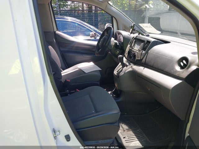 Aukcja sprzedaży 2015 Nissan Nv200 Sv, vin: 3N6CM0KN3FK708770, numer aukcji: 45220935
