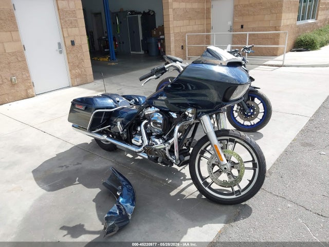 2016 1HD1KTM36GB618554 main image
