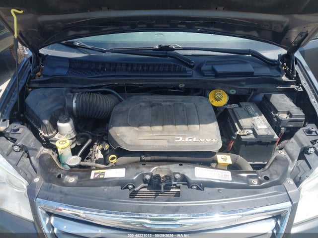 2014 Chrysler Town & Country Touring-l 30th Anniversary მანქანა იყიდება აუქციონზე, vin: 2C4RC1CG6ER421439, აუქციონის ნომერი: 45221012